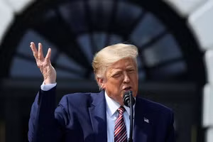 TT Mỹ Donald Trump
