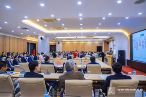 Phiên toàn thể Hội thảo Quốc gia lần thứ XXV "Một số vấn đề chọn lọc của Công nghệ thông tin và Truyền thông" (VNICT 2022)