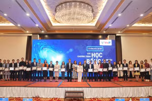 Các nhà khoa học trẻ được nhận học bổng sau tiến sĩ của Quỹ VINIF năm 2022