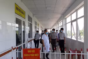 Bộ Y tế kiểm tra công tác phòng chống dịch bệnh Covid - 19 tại khu cách ly đặc biệt của Bệnh viện Hữu nghị Việt Nam - Cu Ba - Đồng Hới 