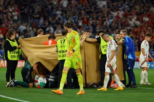 Chùm ảnh: Hungary loại Scotland khỏi EURO 2024 