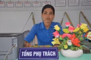Cô Búp Pha. 