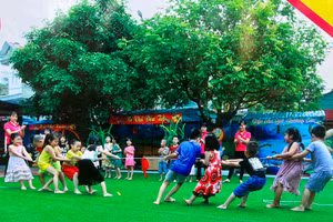 Giờ chơi của trẻ mầm non 5 tuổi, Trường Mầm non Thanh Sơn, huyện Ba Chẽ, tỉnh Quảng Ninh. 