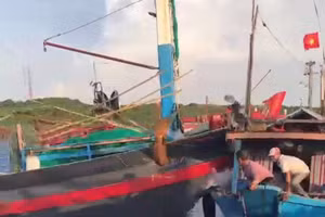 Hai tàu cá va chạm trên vùng biển gần đảo Cồn Cỏ, tỉnh Quảng Trị.