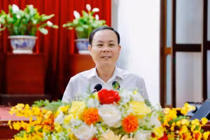 Ông Nguyễn Văn Hiếu, Bí thư Thành ủy Cần Thơ, phát biểu tại hội nghị.