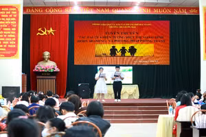 Tuyên truyền về tác hại của "miệt thị ngoại hình” tại trường THCS Song Mai.