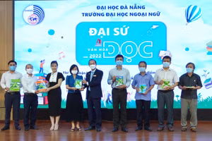 Trường ĐH Ngoại ngữ, ĐH Đà Nẵng phát động quyên góp tủ sách cộng đồng UFLS