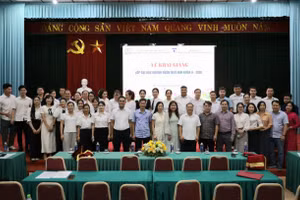 Lớp đại học ngành Ngôn ngữ Anh Khóa 6 - năm 2026 có 163 tân sinh viên học tại TT GDTX Vĩnh Phúc.