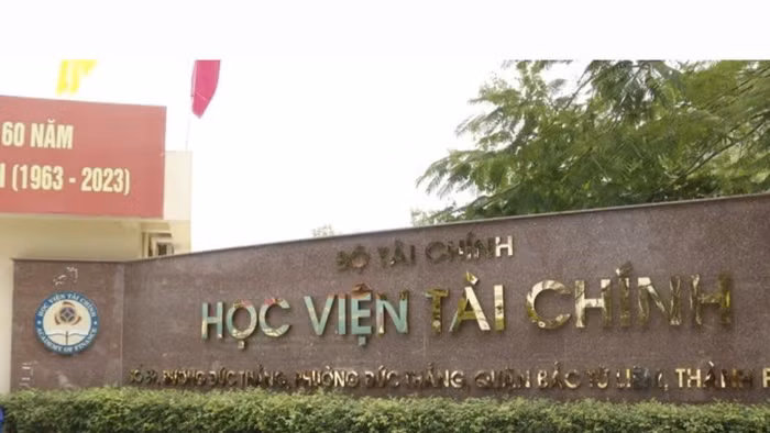 Học viện Tài chính