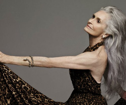 Danphne xuất hiện trong nhiều chiến dịch quảng cáo của Dolce and Gabbana, Nivea, Olay. Bà từng tâm sự, nếu được thay đổi một thứ của bản thân thì bà muốn mình có đôi chân dài hơn để tự tin mỗi khi diện váy ngắn.