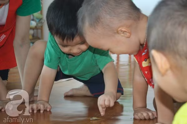 “Ngày đầu con đi học, mẹ nước mắt nhạt nhòa!” 4