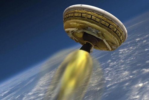 Hình ảnh mô phỏng tàu vũ trụ LDSD trong hành trình bay thử nghiệm. Ảnh: NASA