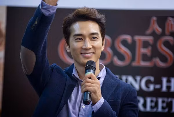 Song Seung Hun: Cảnh sex khiến tôi toát mồ hôi ảnh 7