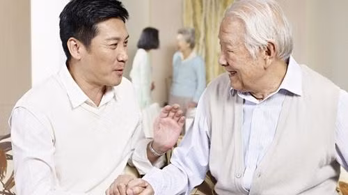 Bố vợ tốt nhất quả đất, nhắn tin giục con rể về chơi kèm combo đòi nợ cười ra nước mắt-2