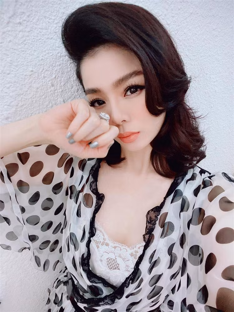 Lệ Quyên liên tục phát ngôn ẩn ý giữa nghi vấn rạn nứt hôn nhân-8