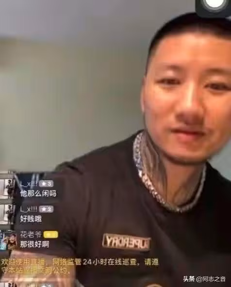 Soái ca, soái tỷ TikTok bị lộ ảnh qua cam thường "đẹp đến... xuất quỷ" ảnh 21