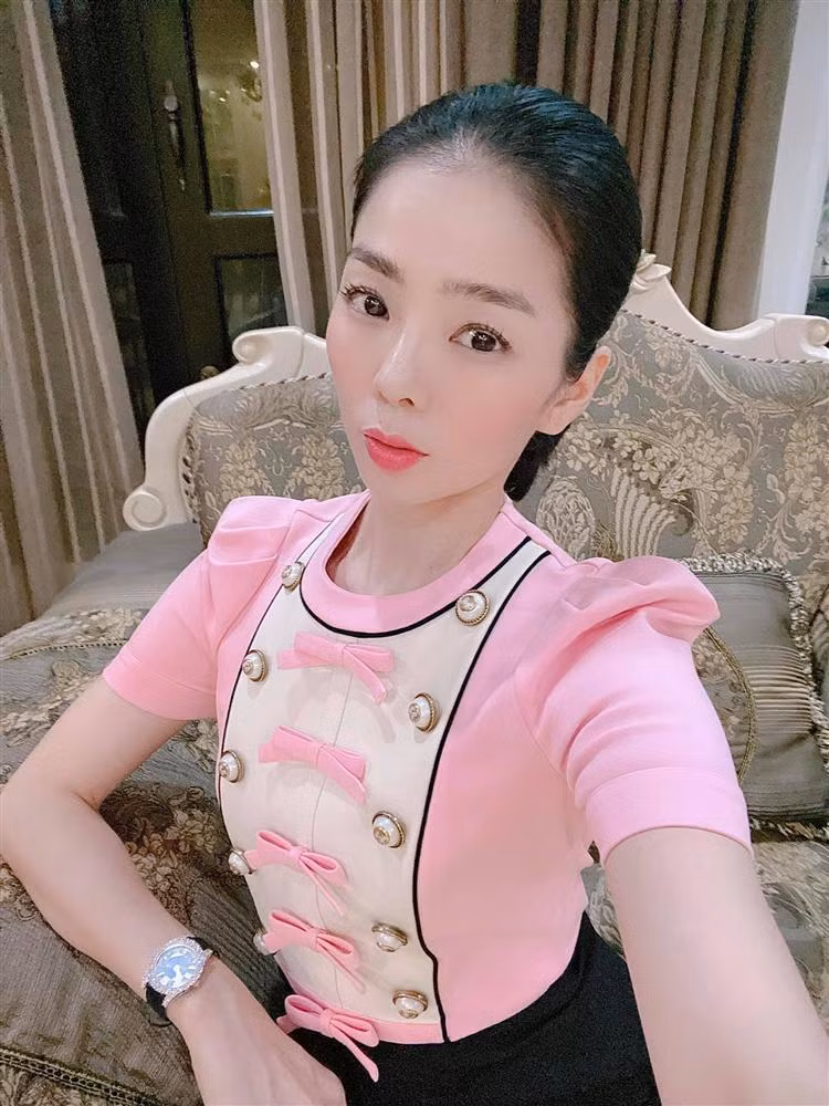 Lệ Quyên liên tục phát ngôn ẩn ý giữa nghi vấn rạn nứt hôn nhân-11