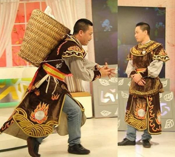 Thiên Lôi trong Táo Quân: Người như soái ca, người xấu đau đớn ảnh 1 Thiên Lôi trong Táo Quân: Người như soái ca, người xấu đau đớn ảnh 1