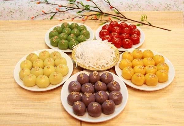 Bánh trôi bánh chay ngũ sắc không nên dùng để cúng. Tết Hàn Thực nhớ kiêng kỵ những điều này-2