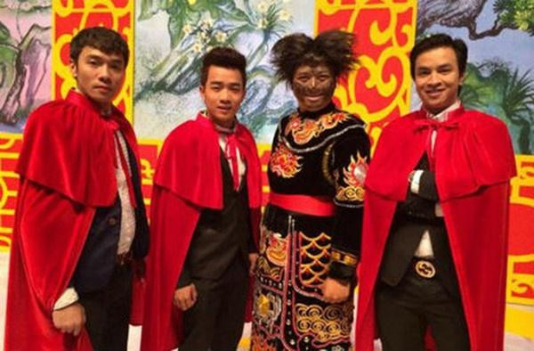 Thiên Lôi trong Táo Quân: Người như soái ca, người xấu đau đớn ảnh 5 Thiên Lôi trong Táo Quân: Người như soái ca, người xấu đau đớn ảnh 5