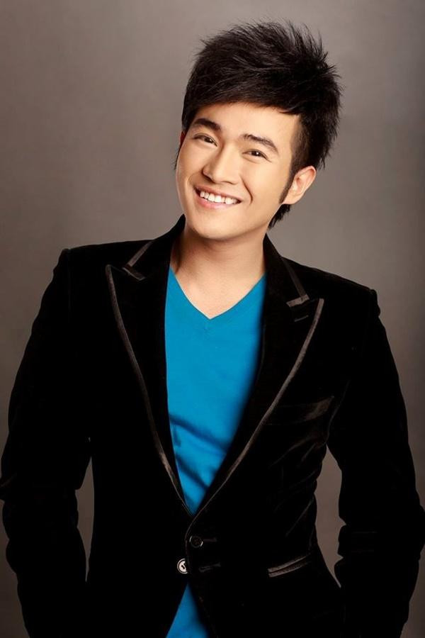 Thiên Lôi trong Táo Quân: Người như soái ca, người xấu đau đớn ảnh 8 Thiên Lôi trong Táo Quân: Người như soái ca, người xấu đau đớn ảnh 8