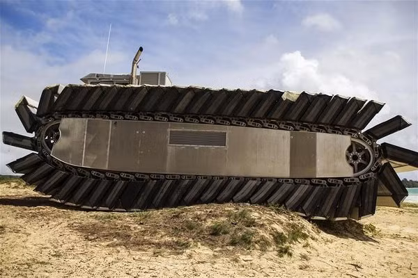 Mỹ thả “quái vật rết khổng lồ” ra Thái Bình Dương tập trận ảnh 4