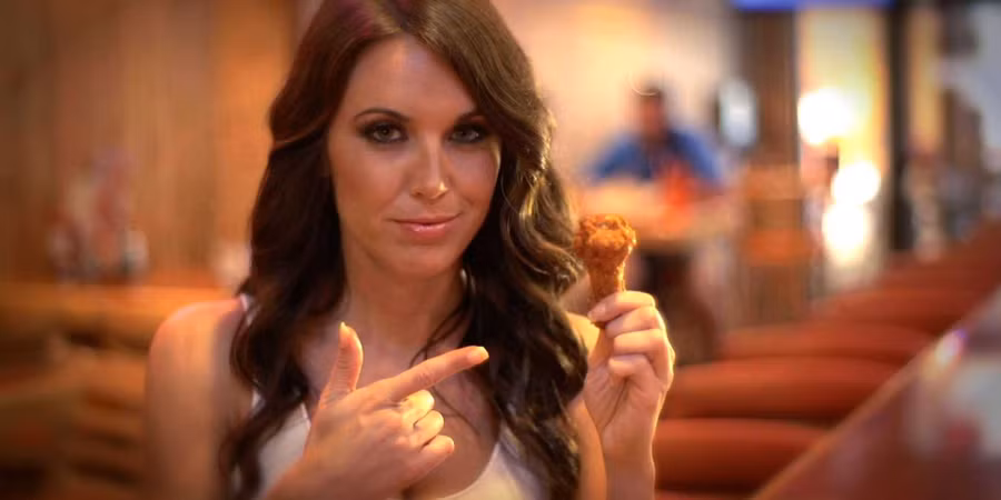 10 cô nàng khiến quý ông chạy vắt chân lên cổ ảnh 13