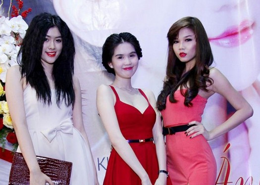 Con số chính xác đo chiều cao Ngọc Trinh