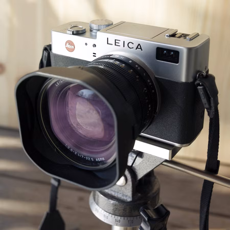 Leica R8 Leica Digilux- sản phẩm hợp tác với Panasonic Ống kính Noctilux-M 50mm f0.95 ASPH Leica M9