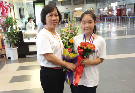 Bí quyết dạy 2 con đoạt giải Toán quốc tế của một nhà báo 2