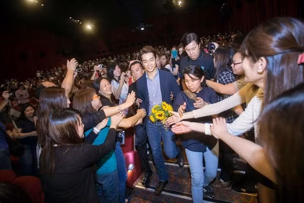 Song Seung Hun: Cảnh sex khiến tôi toát mồ hôi ảnh 2