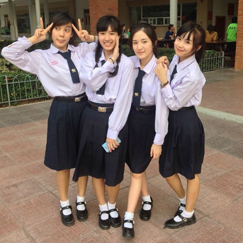 Nét đặc trưng trong đồng phục nữ sinh ở các nước nước châu Á ảnh 7 Nét đặc trưng trong đồng phục nữ sinh ở các nước nước châu Á ảnh 7