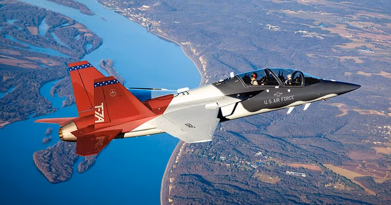 Mỹ bắt đầu giai đoạn thử nghiệm đặc biệt với máy bay huấn luyện T-7A Red Hawk