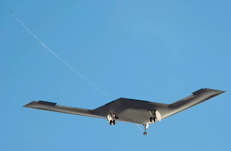 Máy bay ném bom chiến lược B-21 Raider bước vào giai đoạn sản xuất hàng loạt