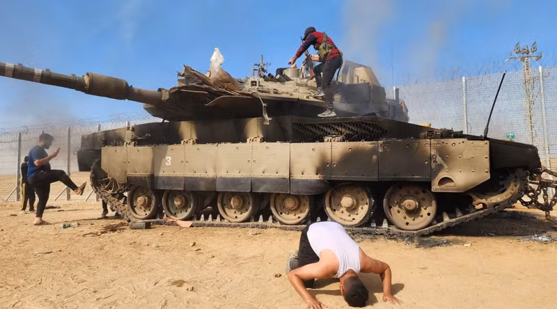 Với thực tế trên, có thể giả định rằng cuộc chiến tại Dải Gaza và khả năng xảy ra đối đầu trên các mặt trận khác sẽ dẫn đến tổn thất nặng nề, vượt xa đáng kể những gì mà Tel Aviv phải gánh chịu trong những cuộc xung đột trước đó. Israel đã mất hơn 30 xe tăng Merkava trong các trận chiến với Hamas?