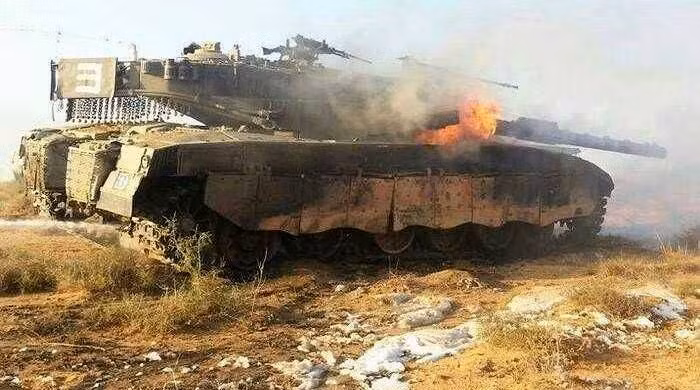 Những chiếc Merkava 4 bị bắn trúng khi chúng nằm trong tầm bắn của ATGM ở khu vực biên giới, khi đứng lộ thiên hoặc không che chắn. Không có trường hợp nào được ghi nhận về hoạt động của APS, khi chúng bị tắt không rõ lý do. Israel đã mất hơn 30 xe tăng Merkava trong các trận chiến với Hamas?