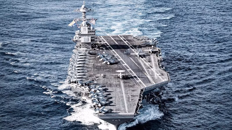 Hoạt động của tàu sân bay Mỹ USS Gerald R. Ford (CVN-78) ở Bắc Cực hóa ra lại cực kỳ bất thường, thậm chí chưa từng có tiền lệ, nhà báo Arne Holm cho biết. Siêu tàu sân bay Mỹ đang tiến về Nga bỗng dưng 'biến mất'