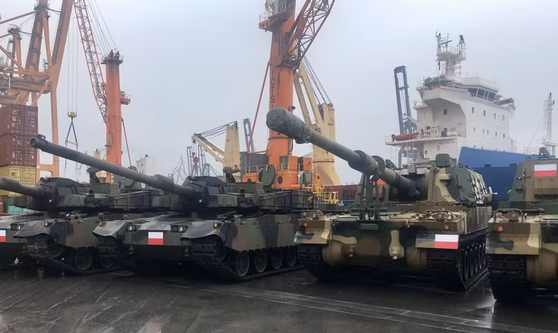 Câu lạc bộ được thành lập vào tháng 4/2022 tại Changwon, là một nền tảng để chia sẻ những hiểu biết, kiến thức và chuyên môn trong quá trình sử dụng vũ khí này. Pháo tự hành K9 tiếp tục 'xâm chiếm' thị trường châu Âu