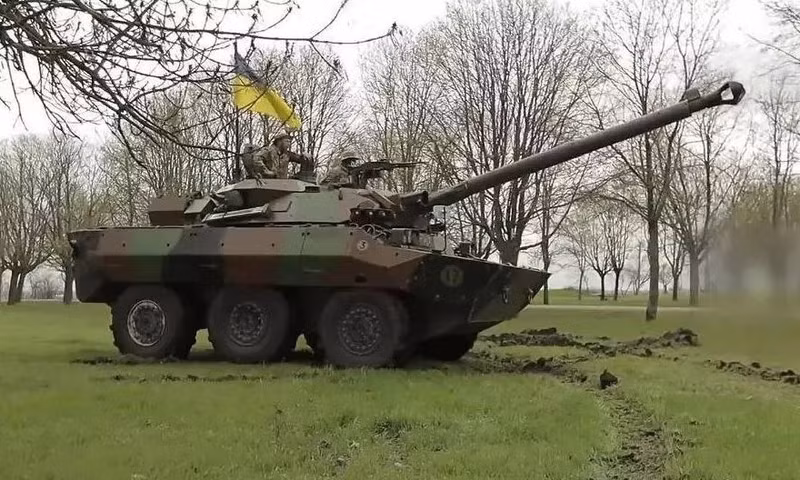 Đối với xe tăng bánh lốp AMX-10 RC, phương tiện yểm trợ hỏa lực này đã bị Quân đội Pháp loại biên, bởi vậy việc Nga bắt giữ không có nhiều ý nghĩa lắm về mặt tình báo hay công nghệ. Xe tăng bánh lốp AMX-10 RC bị bắt sống