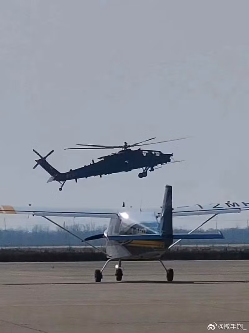 Trung Quốc bất ngờ thử nghiệm trực thăng tấn công 'bản sao AH-64 Apache'