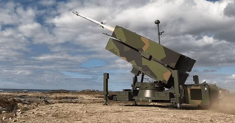 Hệ thống NASAMS Canada dành cho Kiev bị mắc kẹt tại Mỹ