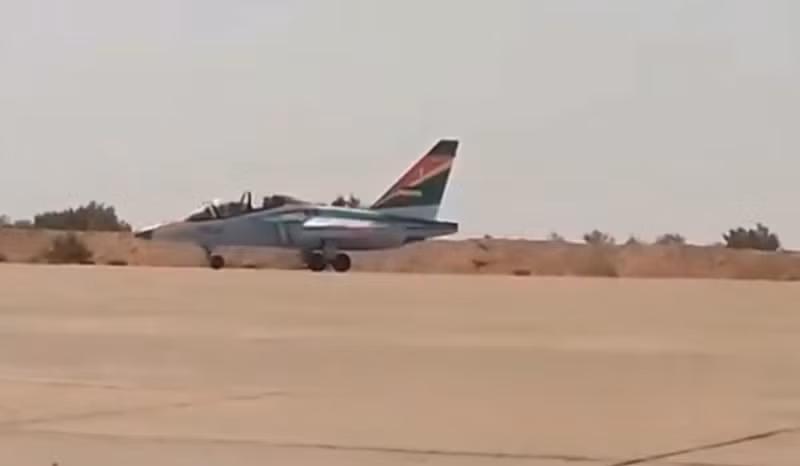 "Những chiếc Yak-130 nói trên sẽ được sử dụng để huấn luyện phi công lái máy bay chiến đấu thế hệ mới của Không quân Cộng hòa Hồi giáo Iran", hãng thông tấn Tasnim nhấn mạnh. Iran xác nhận đã có trong tay máy bay huấn luyện Yak-130 của Nga