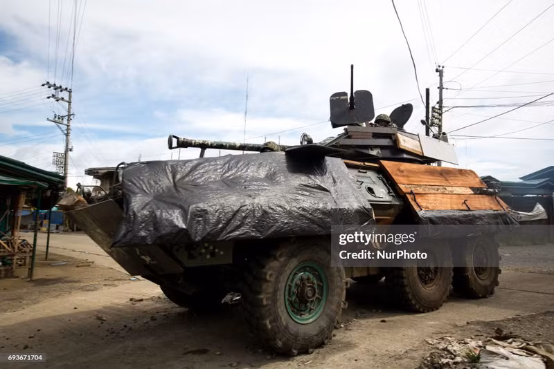 Cadillac Gage V-150 Commando, còn được biết đến trong Quân đội Mỹ với tên gọi M706, là một loại xe bọc thép có khả năng lội nước ban đầu được phát triển cho Quân cảnh Hoa Kỳ. 'Hồi sinh' xe bọc thép Cadillac Gage cho đối tác Đông Nam Á