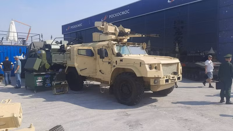 Một biến thể của xe bọc thép đổ bộ đường không Typhoon-VDV, được trang bị pháo phòng không ZU-23/30M1 hiện đại hóa đã thu hút sự chú ý tại Diễn đàn Kỹ thuật - Quân sự Quốc tế Army-2023 mới diễn ra. Thiết giáp Typhoon-VDV nhận vũ khí đặc biệt chống UAV cảm tử