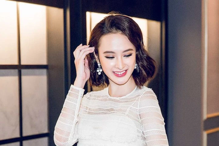 Angela Phương Trinh ngượng ngùng kể chuyện yêu “gà cưng” Vũ Khắc Tiệp