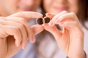 Cặp đôi cần làm rõ vai trò của cả hai bên trong hôn nhân. (Ảnh: ITN).