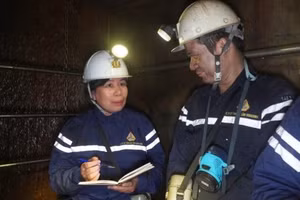 Mạch nguồn nghệ thuật vùng than