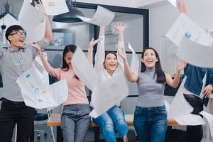 Xử Nữ hoàn thành xuất sắc công việc, Sư Tử trong rủi có may ngày 13/4