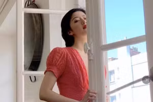 Nhu cầu hàng đầu của phụ nữ là bày tỏ tình yêu. (Ảnh: ITN).