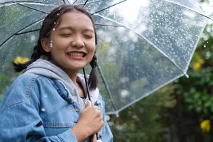 Cách tốt nhất và đơn giản nhất để tách rời công việc trong ngày là đi dạo ngoài trời. (Ảnh: ITN)